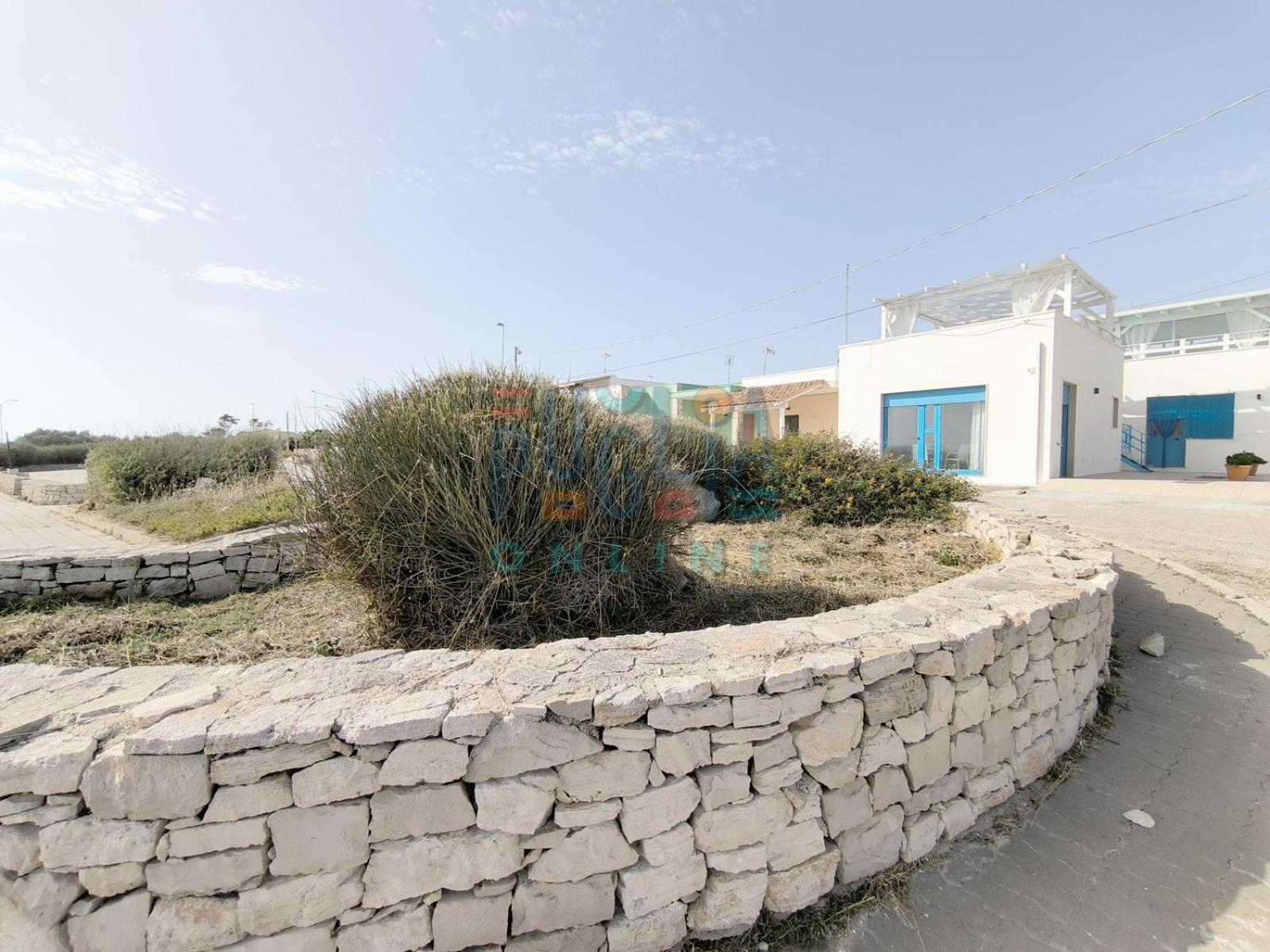 Bilocale Blue House Fronte Mare, A Posto Rosso Appartement Capilungo Buitenkant foto